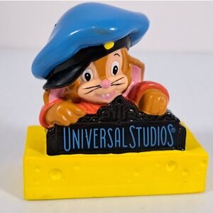 Vintage 1986 An American Tail Fievel Universal Studios PVC Figure Cheese Toy